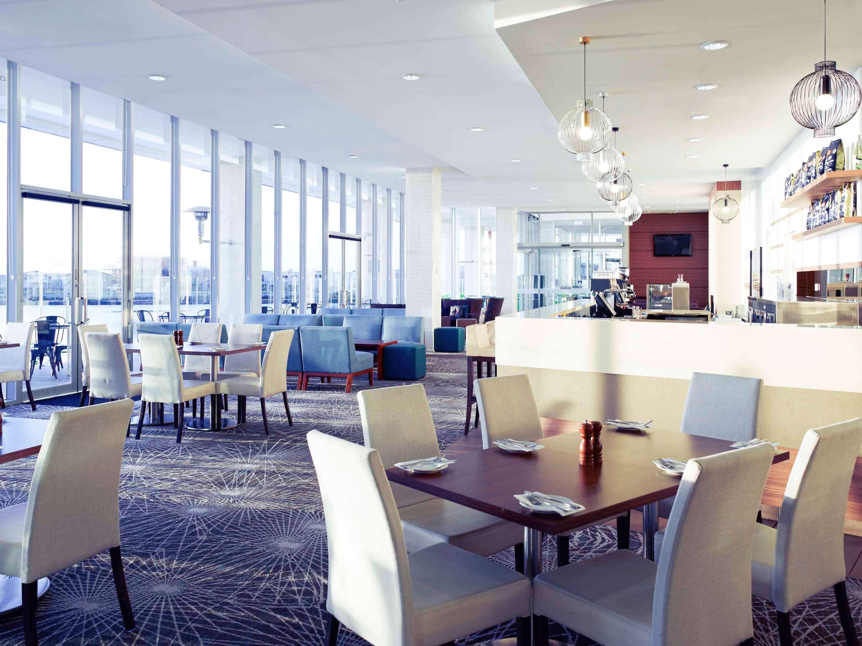 Mercure Melbourne Caroline Springs Eksteriør billede