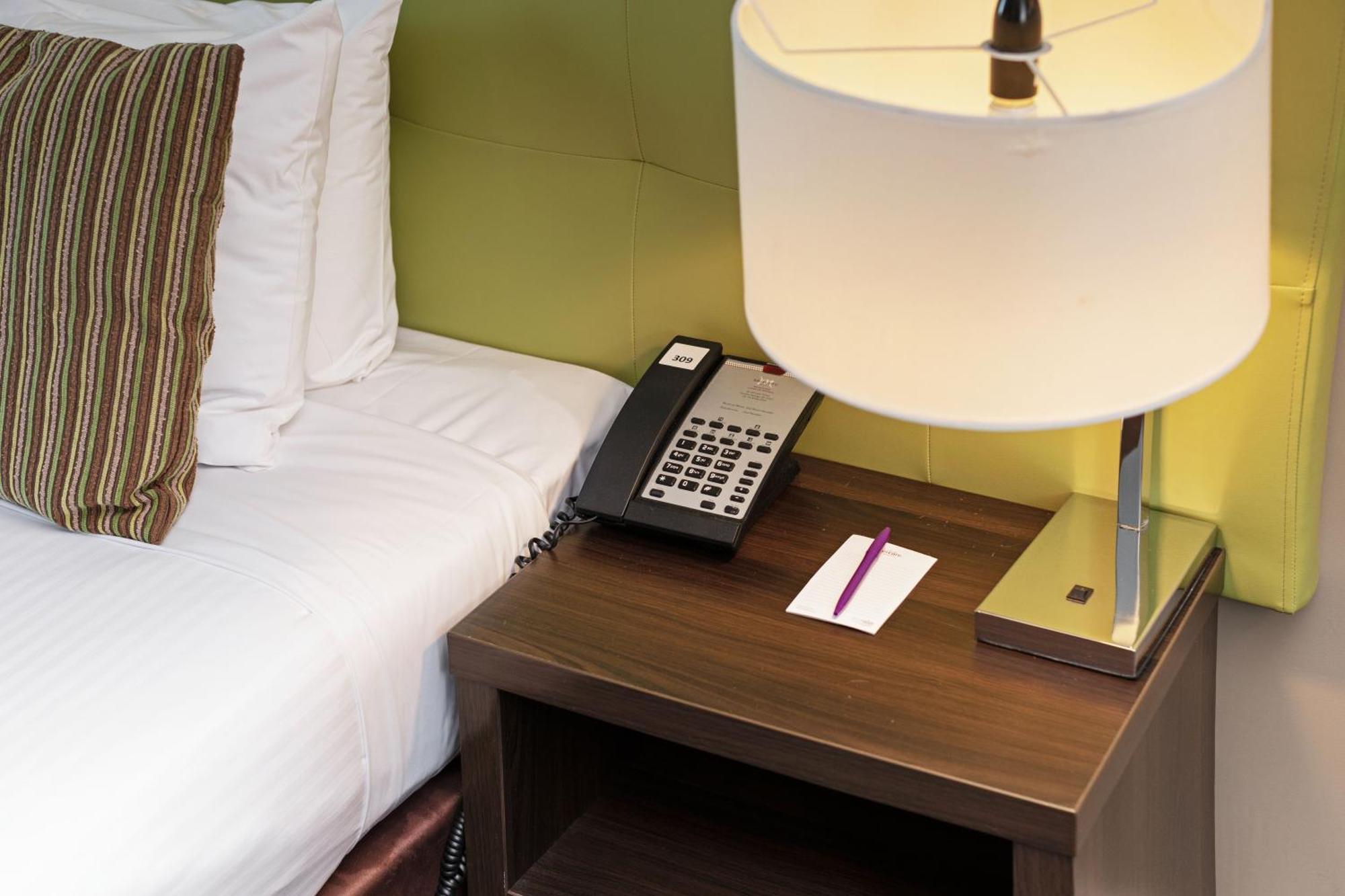 Mercure Melbourne Caroline Springs Eksteriør billede