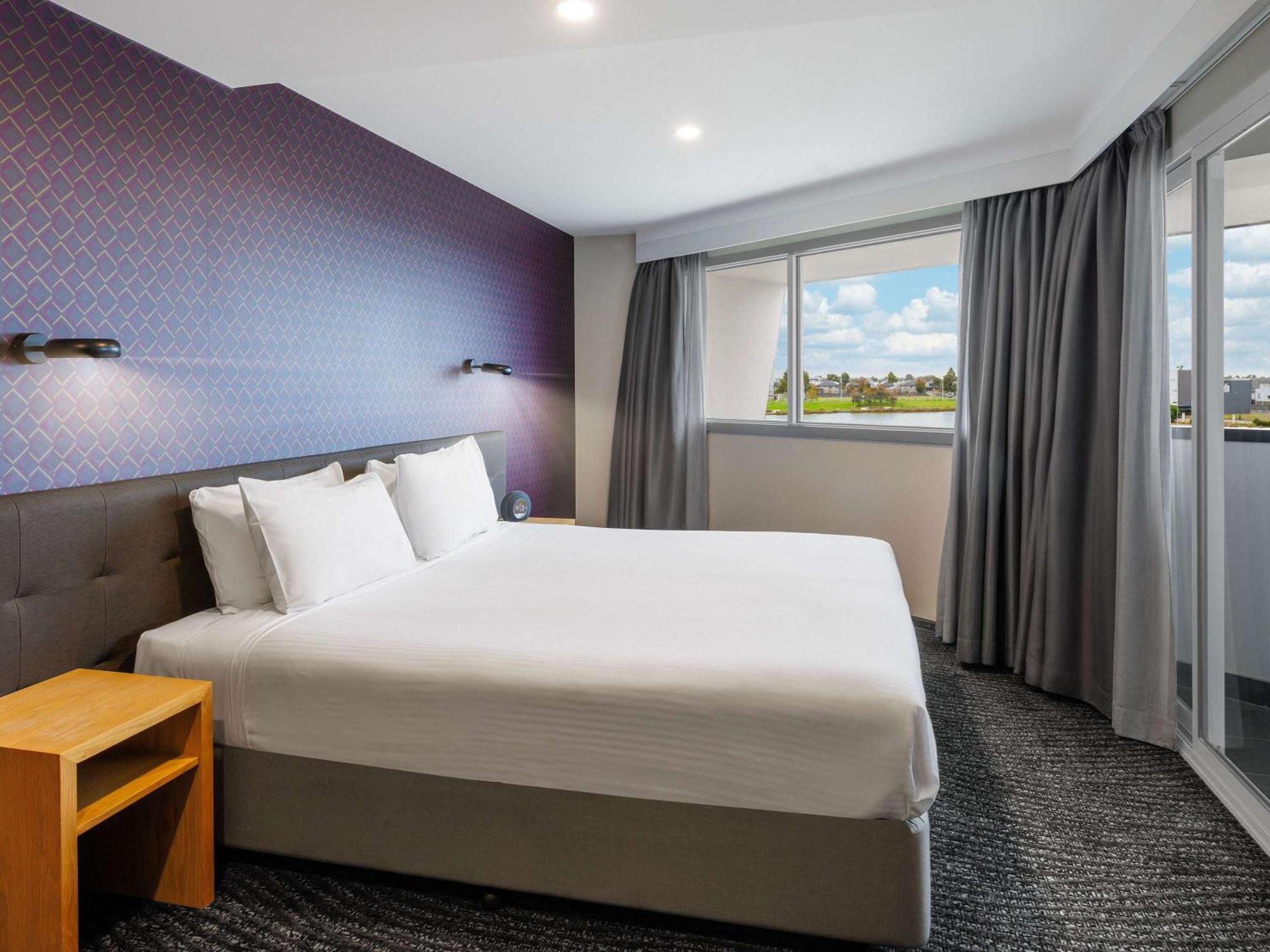 Mercure Melbourne Caroline Springs Eksteriør billede