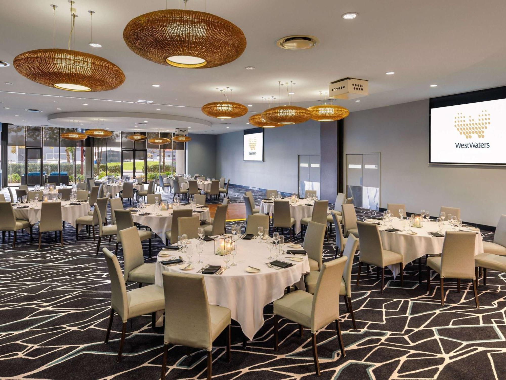 Mercure Melbourne Caroline Springs Eksteriør billede